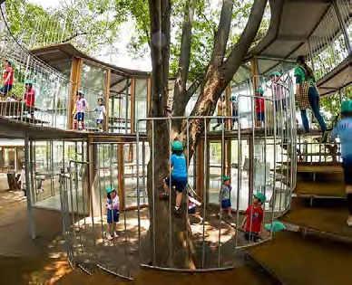 L’école Fuji à Tokyo — Tezuka Architects — Tokyo, Japon